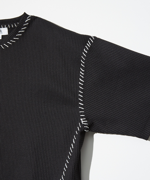 AH ABAHOUSE（エーエイチアバハウス）の「【AH ABAHOUSE】PERFECTEX ハンドステッチ ワッフル 半袖Tシャツ（Tシャツ/カットソー・メンズ・ホワイト/ブラック/グレイッシュベージュ・46/48）」の7枚目の写真