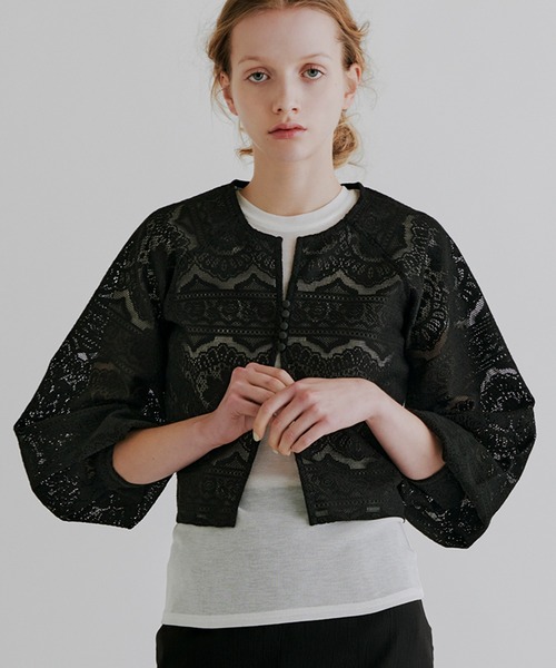 kiehtova(キエトヴァ)の「【kiehtova】LACE VOLUMESLEEVE BLOUSE/レース ボリュームスリーブ ブラウス KTWR27(シャツ/ブラウス・レディース・ホワイト/ブラック・FREE)」の1枚目の写真