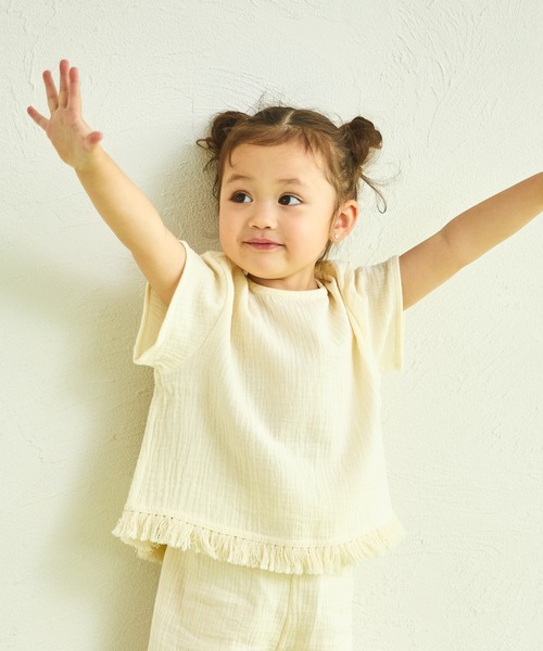 sea and shells by pairmanon（シーアンドシェルズバイペアマノン）の「【sea and shells by pairmanon】フリンジ付き リラックス セットアップ（その他ベビーウェア・キッズ・アイボリー/グリーン系その他/ブラウン・100/110/80/90）」の4枚目の写真