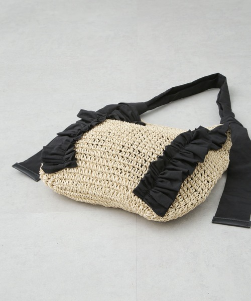 NANO universe（ナノユニバース）の「ギャザーフリルソフトペーパー編みバッグ（トートバッグ・レディース・ナチュラル/グレー系その他4・FREE）」の9枚目の写真