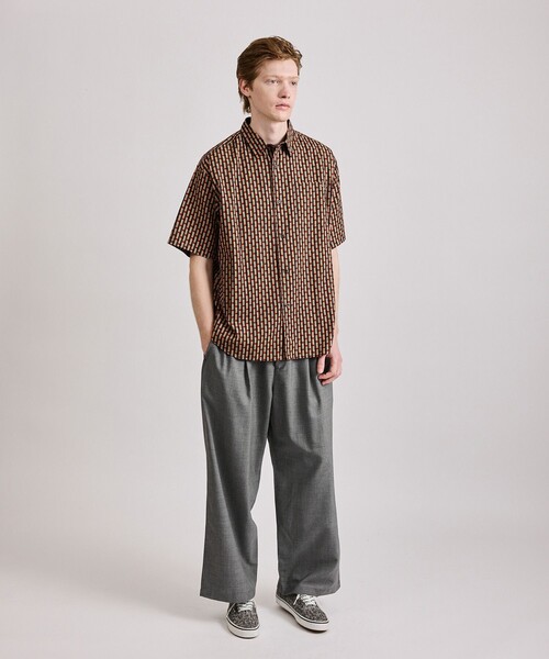 Saturdays NYC(サタデーズ ニューヨークシティ )の「Jordy Two Pleat Pant(スラックス・メンズ・ネイビー/ライトグレー・L/M/S/XL/X-SMALL)」の10枚目の写真