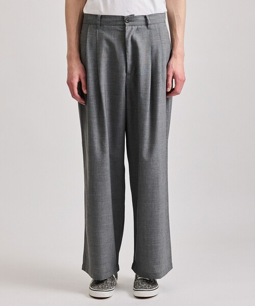 Saturdays NYC(サタデーズ ニューヨークシティ )の「Jordy Two Pleat Pant(スラックス・メンズ・ネイビー/ライトグレー・L/M/S/XL/X-SMALL)」の2枚目の写真