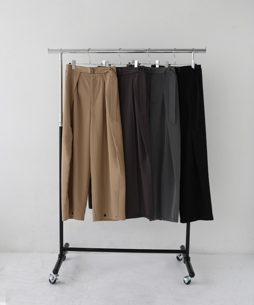 hellam（へラム）の「サイドラップパンツ（スラックス・レディース・ブラック/グレイッシュベージュ/ブラウン/チャコール・FREE）」の6枚目の写真