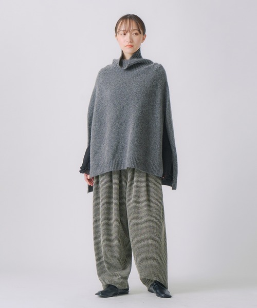 WHYTO.(ホワイト)の「「WHYTO. / ホワイト」タックデザイントラウザー(その他パンツ・レディース・チェック/ネイビー/ブラック・36/38)」の11枚目の写真