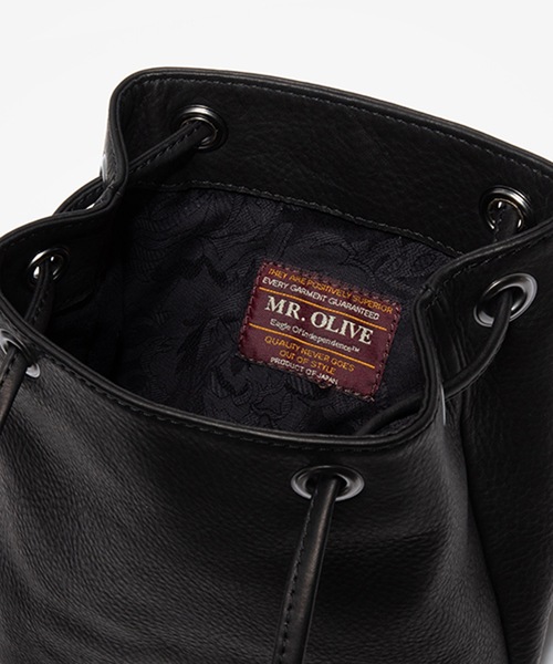 MR.OLIVE(ミスターオリーブ)の「MR.OLIVE/ミスターオリーブ IMPERMA-LEATHER 2WAY SMALL CYLINDER BAG シリンダーバッグ(ショルダーバッグ・メンズ・ブラック・FREE)」の16枚目の写真