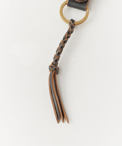 MR.OLIVE(ミスターオリーブ)の「MR.OLIVE/ミスターオリーブ HORWEEN CHROMEXCEL LEATHER/KEY RING キーリング(キーケース/キーアクセサリー・メンズ・ブラック・FREE)」の2枚目の写真