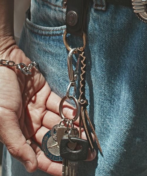 MR.OLIVE(ミスターオリーブ)の「MR.OLIVE/ミスターオリーブ HORWEEN CHROMEXCEL LEATHER/KEY RING キーリング(キーケース/キーアクセサリー・メンズ・ブラック・FREE)」の13枚目の写真