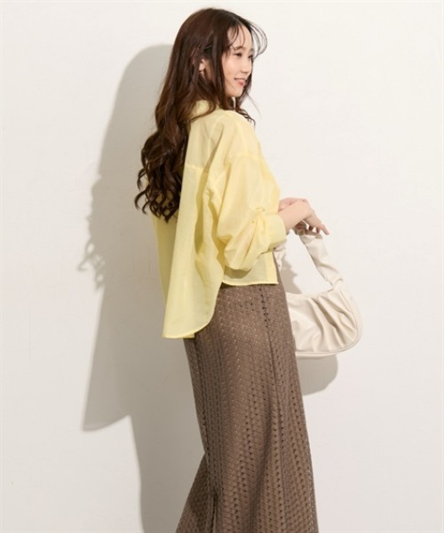 nissen（ニッセン）の「ショート丈シアーシャツ（シャツ/ブラウス・レディース・イエロー/ベージュ/ピンク/グリーン/ブルー・S/M/L/LL）」の16枚目の写真