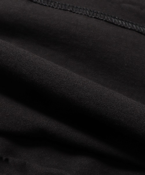 PLEASURES（プレジャー）の「PLEASURES/プレジャーズ OLD E LOGO T-SHIRT フロントロゴ オーバーサイズ 半袖Ｔシャツ オールドイングリッシュ（Tシャツ/カットソー・メンズ・グレイッシュブルー/サンドベージュ・L/XL）」の14枚目の写真