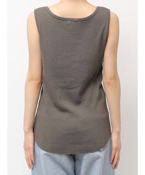 Ungrid（アングリッド）の「ヘンリーネックデザインタンクトップ（タンクトップ・レディース・アイボリー/チャコールグレー・FREE）」の18枚目の写真