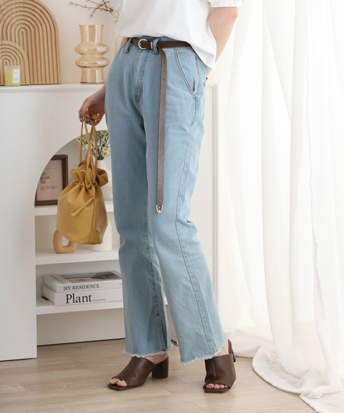 atONE（アットワン）の「コットンデニムフレアパンツ（デニムパンツ・レディース・ダークネイビー/ネイビー/ライトブルー・M/L/LL）」の17枚目の写真