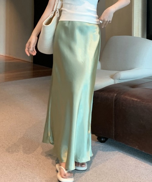 FREE STYLISTS(フリー スタイリスト)の「YUGA_YGMC Satin mermaid skirt(スカート・レディース・ライトグリーン/パープル/ラベンダー/シャンパン/ゴールド/ブラック・L/M)」の12枚目の写真