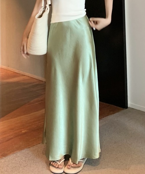 FREE STYLISTS(フリー スタイリスト)の「YUGA_YGMC Satin mermaid skirt(スカート・レディース・ライトグリーン/パープル/ラベンダー/シャンパン/ゴールド/ブラック・L/M)」の14枚目の写真