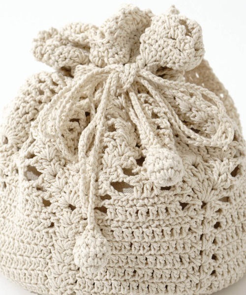 flower(フラワー)の「アーリーサマーバッグ(ショルダーバッグ・レディース・ブラウン/アイボリー・FREE)」の5枚目の写真