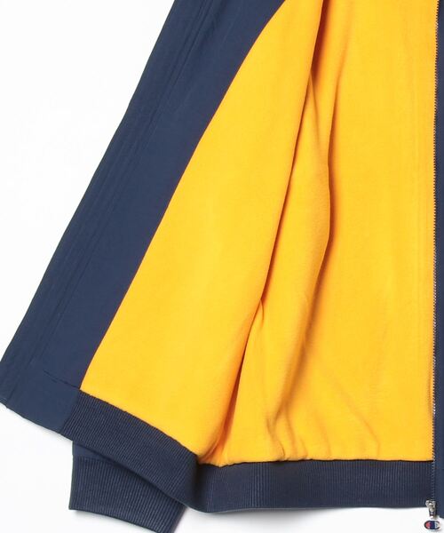 Champion（チャンピオン）の「【Champion/チャンピオン】メンズ アクションスタイル ジップジャケット（その他アウター・メンズ・ネイビー/ブラック/ダークグリーン・X-LARGE/LARGE/MEDIUM）」の18枚目の写真