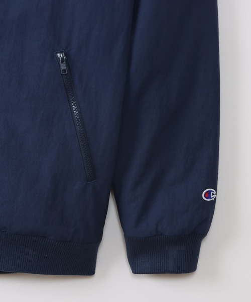 Champion（チャンピオン）の「【Champion/チャンピオン】メンズ アクションスタイル ジップジャケット（その他アウター・メンズ・ネイビー/ブラック/ダークグリーン・X-LARGE/LARGE/MEDIUM）」の16枚目の写真