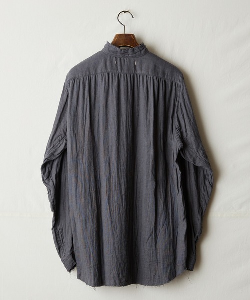suzuki takayuki(スズキタカユキ)の「frayed standing-collar shirt(シャツ/ブラウス・メンズ・チャコールグレー/ホワイト/ブラック・02/01)」の5枚目の写真
