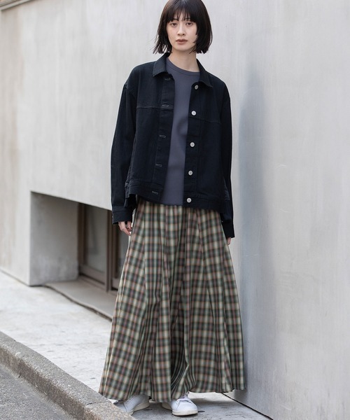 Munich(ミューニック)の「8ozデニム×ナイロンツイルドッキングトラッカージャケット(デニムジャケット・レディース・インディゴブルー/ブラック・FREE)」の10枚目の写真