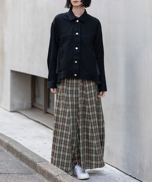 Munich(ミューニック)の「8ozデニム×ナイロンツイルドッキングトラッカージャケット(デニムジャケット・レディース・インディゴブルー/ブラック・FREE)」の3枚目の写真