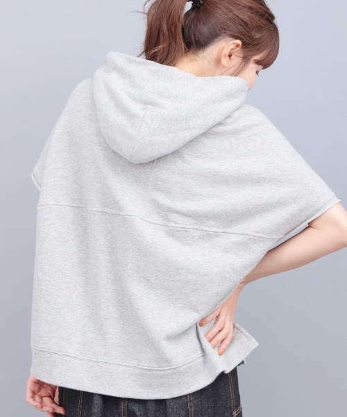 チチカカ（チチカカ）の「Orale! 裏毛フードベスト（Tシャツ/カットソー・レディース・トップグレー/チャコールグレー・FREE）」の6枚目の写真