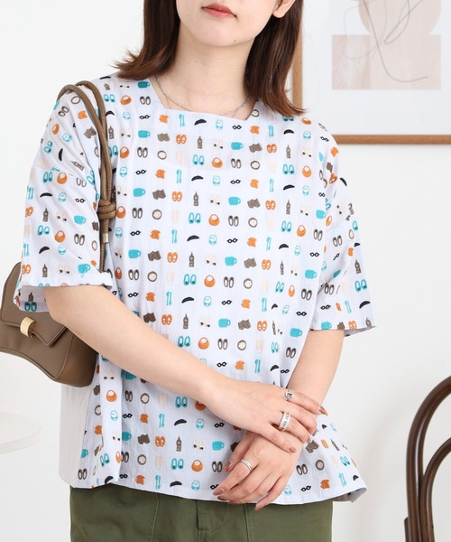 Emago(イマゴ)の「EMAGO お出かけ総柄刺繍スクエアブラウス(シャツ/ブラウス・レディース・ブラック/グレー/カーキ・FREE)」の18枚目の写真