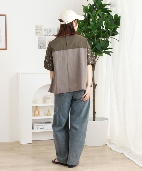 Emago(イマゴ)の「EMAGO お出かけ総柄刺繍スクエアブラウス(シャツ/ブラウス・レディース・ブラック/グレー/カーキ・FREE)」の9枚目の写真