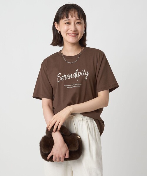 green label relaxing(グリーンレーベルリラクシング)の「ロゴ ショートスリーブ Tシャツ(Tシャツ/カットソー・レディース・オフホワイト/ブラウン系/ダークグレー/ケリーグリーン・FREE)」の3枚目の写真