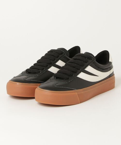 SUPERGA（スペルガ）の「SUPERGA/スペルガ 4834 CLUB S SWALLOW（スニーカー・レディース・ブラック/ホワイト・23.5cm/24cm/25.5cm/26cm/26.5cm/23cm）」の2枚目の写真