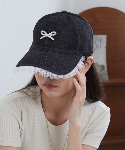 LA VORAGINE（ラ ヴォラジネ）の「パールリボン　ベースボールキャップ　帽子（キャップ・レディース・ブルー/ブラック/ネイビー・FREE）」の5枚目の写真