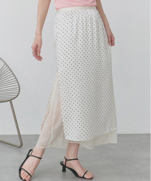 ad thie（アドティエ）の「ポルカドット レイヤードナロースカート（スカート・レディース・オフホワイト/ブラック・FREE）」の2枚目の写真
