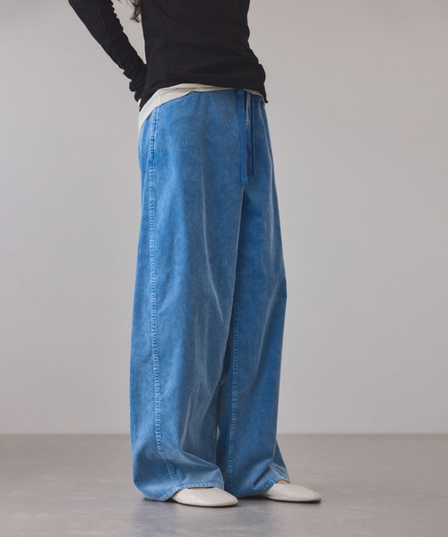 ADAM ET ROPE'（アダムエロペ）の「【新色追加】ガーメントダイコーデュロイパンツ（その他パンツ・レディース・ダークブラウン/ブラック/ライトグリーン/キナリ/ブルー系その他6/ピンク系その他2・38/36/34）」の5枚目の写真