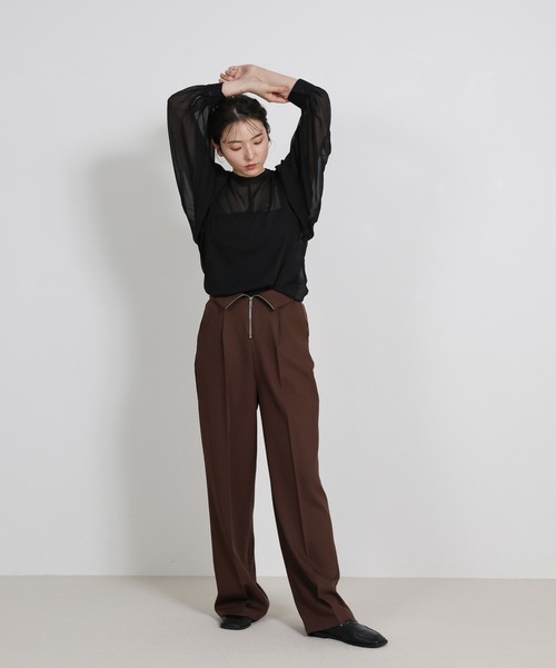 select MOCA（セレクトモカ）の「フロントファスナーハイウエストタックパンツ（スラックス・レディース・ブラウン/ブラック/グレイッシュベージュ・LARGE/MEDIUM）」の4枚目の写真