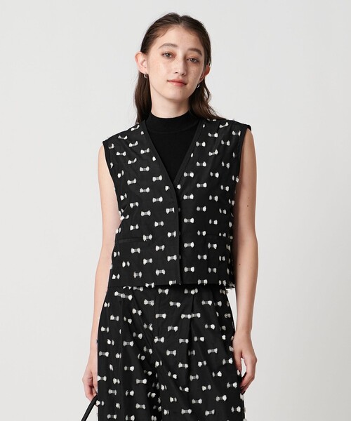 リボン カットジャカード ベスト　アローズ UNITED ARROWS（ユナイテッドアローズ）の「リボン カットジャ