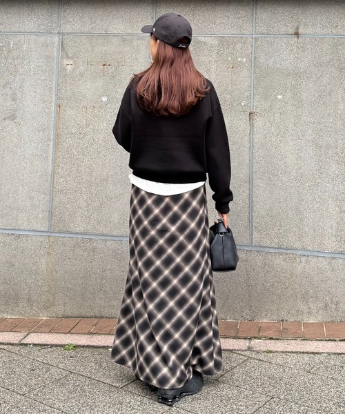 Lui's（ルイス）の「バイアスチェックフレアスカート（スカート・レディース・ブラウン/ブラック・38/36）」の6枚目の写真