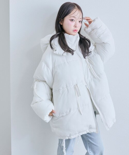 OLIVE des OLIVE（オリーブデオリーブ）の「リボンエコダウンミドル丈ブルゾン（ダウンジャケット/コート・レディース・オフホワイト/サックスブルー/ブラック/ピンク・FREE）」の10枚目の写真