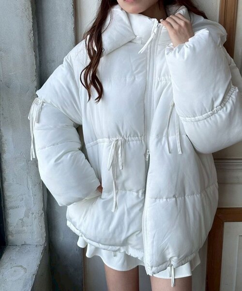 OLIVE des OLIVE（オリーブデオリーブ）の「リボンエコダウンミドル丈ブルゾン（ダウンジャケット/コート・レディース・オフホワイト/サックスブルー/ブラック/ピンク・FREE）」の17枚目の写真