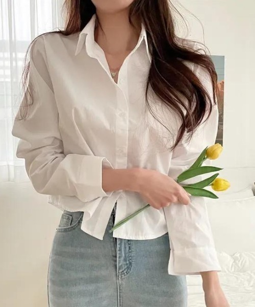 cammie（キャミー）の「ショート丈カラーシャツ（シャツ/ブラウス・レディース・イエロー/ネイビー/ミント/ブルー/ホワイト・LARGE/MEDIUM）」の2枚目の写真