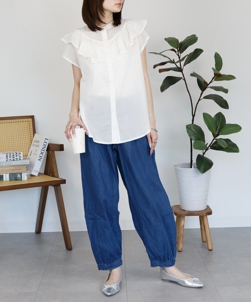 RCD（アールシーディー）の「タック入りアラジンデニムパンツ（デニムパンツ・レディース・ワンウォッシュ/ブルー・4L/3L/LL/L/M）」の15枚目の写真