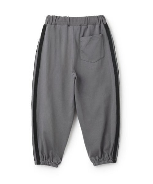 b・ROOM(ビールーム)の「【MNCM】【セットアップ可】【カイテキ天竺】ビッグシルエットサイドラインパンツ(スウェットパンツ・キッズ・ブラック/カーキ/チャコール/ダークブラウン・130cm/140cm/120cm/150cm/110cm)」の9枚目の写真