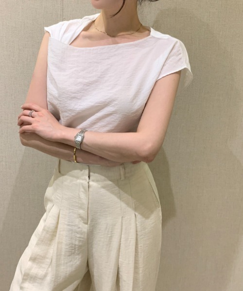 Aelina(エリナ)の「イレギュラー半袖シャツ(シャツ/ブラウス・レディース・ブルー/オフホワイト・F)」の7枚目の写真