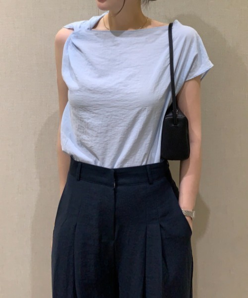 Aelina(エリナ)の「イレギュラー半袖シャツ(シャツ/ブラウス・レディース・ブルー/オフホワイト・F)」の10枚目の写真