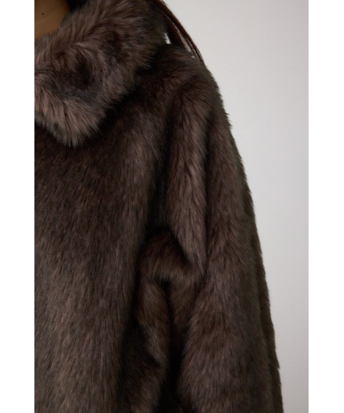 AZUL by moussy（アズールバイマウジー）の「ジップアップファーコート（ブルゾン・レディース・ブラウン/ベージュ系その他・SMALL/MEDIUM）」の12枚目の写真