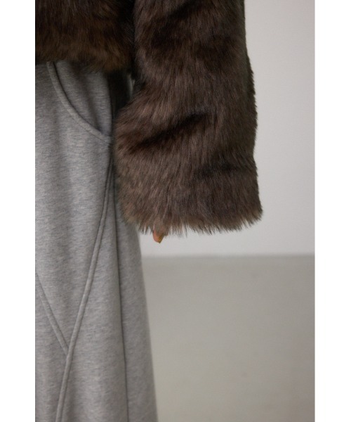 AZUL by moussy（アズールバイマウジー）の「ジップアップファーコート（ブルゾン・レディース・ブラウン/ベージュ系その他・SMALL/MEDIUM）」の15枚目の写真