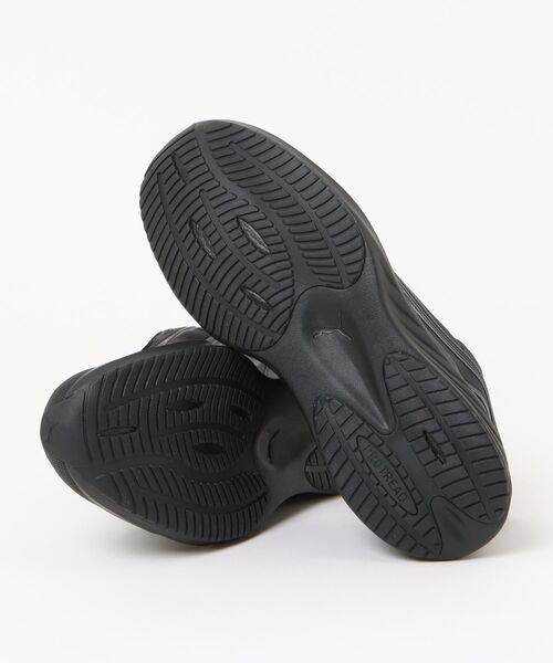 PUMA（プーマ）の「PUMA プーマ POUNCE LITE PTX EASE IN【耐水】メンズスニーカー(パウンスライトPTXイーズイン) 312672（スニーカー・メンズ・ホワイト/ブラック×ブラック・27.5cm/26.0cm/27.0cm/28.0cm/25.5cm/26.5cm）」の4枚目の写真