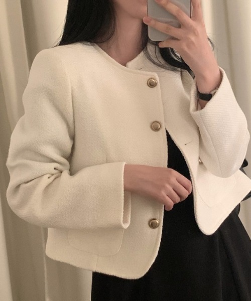 AMELY(エミリー)の「ツイード調ノーカラーショートジャケット(その他アウター・レディース・アイボリー/グレー・フリー)」の3枚目の写真