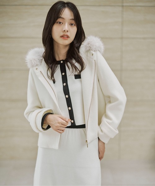 PROPORTION BODY DRESSING(プロポーションボディドレッシング)の「モッサフードフェイクファーショートコート / 1215255102(ブルゾン・レディース・ホワイト系その他/ベージュ/ブラック・MEDIUM/SMALL)」の22枚目の写真