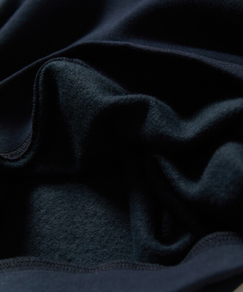 FREAK'S STORE(フリークスストア)の「限定展開 KELTY×FREAK’S STORE/ケルティ 別注 ヒストリーロゴ バックプリント クルーネックスウェット(スウェット・メンズ・ブラック/アッシュグレー/スミクロ/グレイッシュベージュ・SMALL/LARGE/MEDIUM)」の8枚目の写真