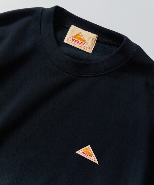 FREAK'S STORE(フリークスストア)の「限定展開 KELTY×FREAK’S STORE/ケルティ 別注 ヒストリーロゴ バックプリント クルーネックスウェット(スウェット・メンズ・ブラック/アッシュグレー/スミクロ/グレイッシュベージュ・SMALL/LARGE/MEDIUM)」の10枚目の写真
