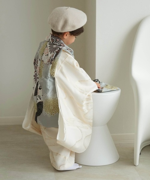 utatane(ウタタネ)の「七五三3歳用被布コートセット 男の子 ひよこ商店 ミント七宝×クリーム金彩(着物・キッズ・クリーム・85-100cm)」の5枚目の写真