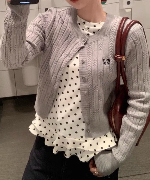 Nia(ニア)の「Nia(ニア)/フリルレイヤード ポルカドットロンT(Tシャツ/カットソー・レディース・ホワイト・MEDIUM/SMALL)」の12枚目の写真